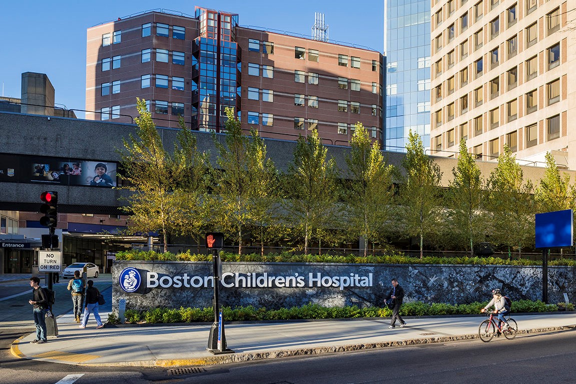 Exterior photo of Boston Children's Hospital where Boston Children's Hospital gift shop is located
