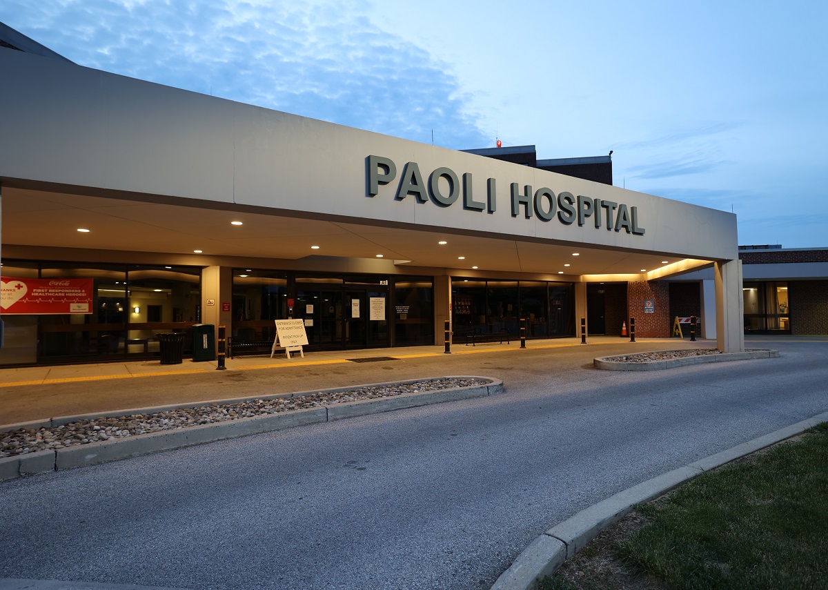 Photo of hospital entrance into the Paoli Hospital gift shop