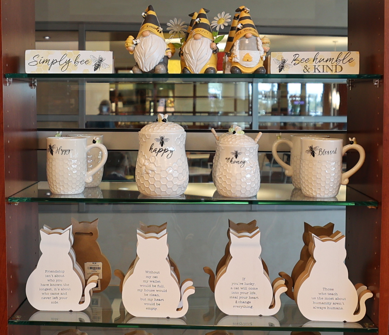 Home decor gifts at the Cloverkey gift shop in Delnor Community Hospital